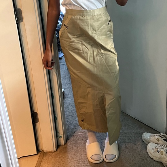 (2 for $25) Cream cargo skirt - Picture 10 of 14